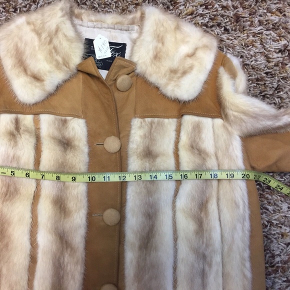 I.R. Fox,Woman, Genuine Fur Jacket,Size M,long sleeve, buttons,Internal lining.! - Picture 7 of 8